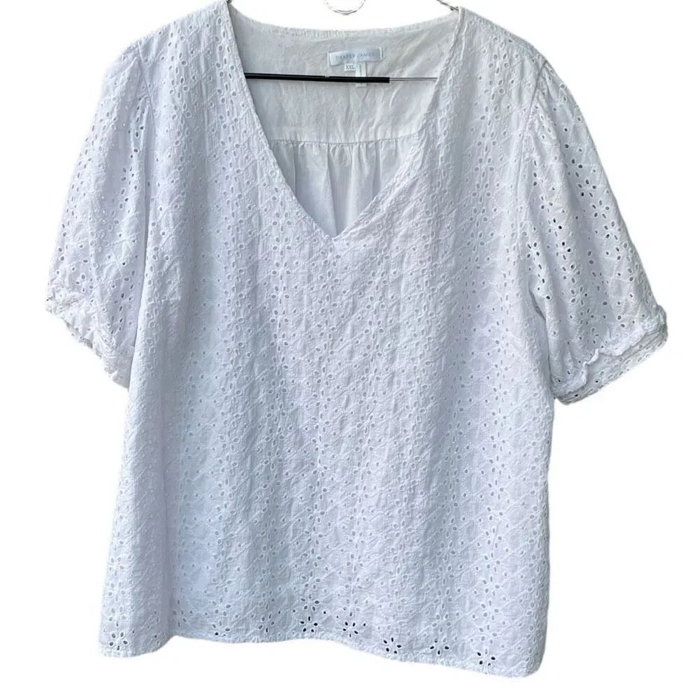 Draper James XXL peasant top white cotton eyelet puff sleeves lined.